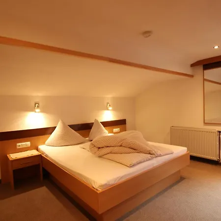 Im Zentrum Von Paznaun Pazn101 By Fewo-plan דירה קאפל